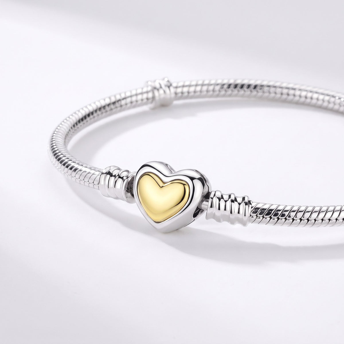 Gold Heart Clasp Snake Chain Bracelet, photo 2