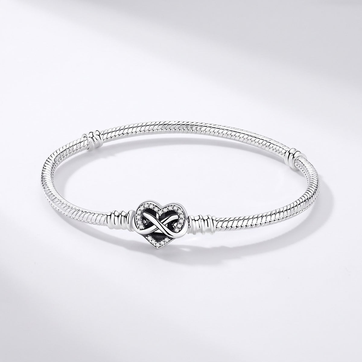 Infinity Heart Clasp Snake Chain Bracelet, photo 1