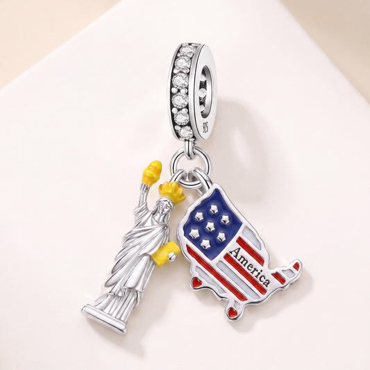 Statue of Liberty Charm in 925 sterling silver with enamel and sparkling stones, fits European-style charm bracelets