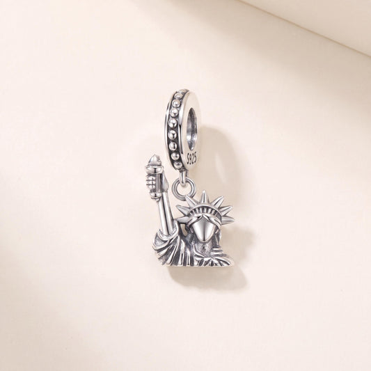 Oxidised Statue of Liberty Dangle in 925 sterling silver, fits European-style charm bracelets
