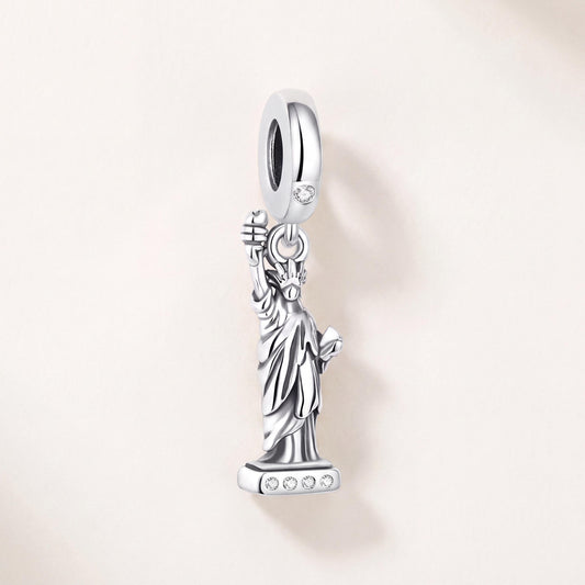 Sparkling Statue of Liberty Charm in 925 sterling silver with sparkling stones, fits European-style charm bracelets